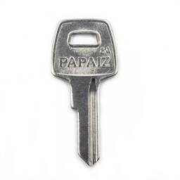 LLAVE    PAPAIZ         8-A