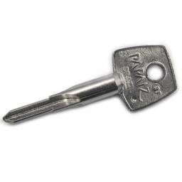 LLAVE    PAPAIZ        3-F  para 140-142